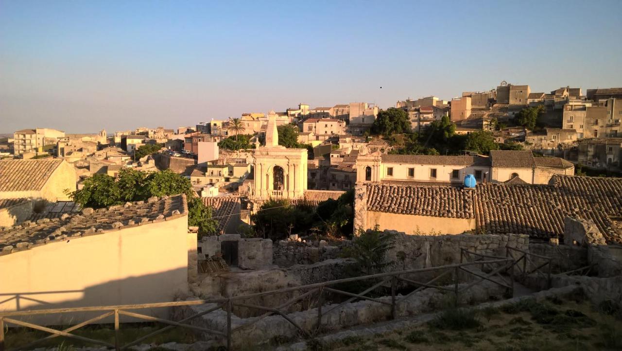 Dimora Del Pero Βίλα Palazzolo Acreide Εξωτερικό φωτογραφία
